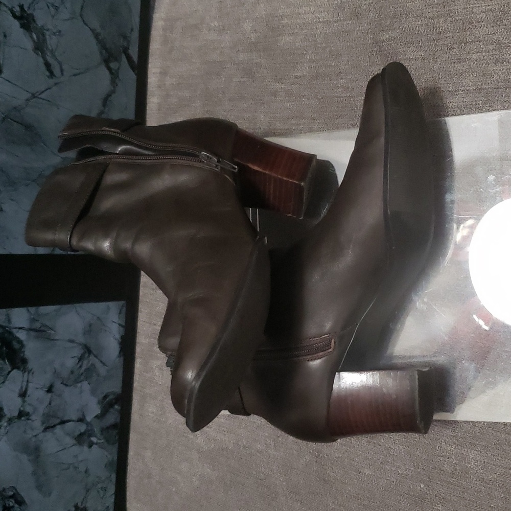 Karen Scott brown leather boots - Picture 4 of 8